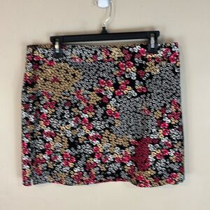 Rafaella Comfort Dark Floral Skort Skirt with Shorts Size Large